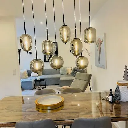 דירה Erstklasssige Moderne Apartwohnung 85 Qm Mit Terrasse Und Garten *